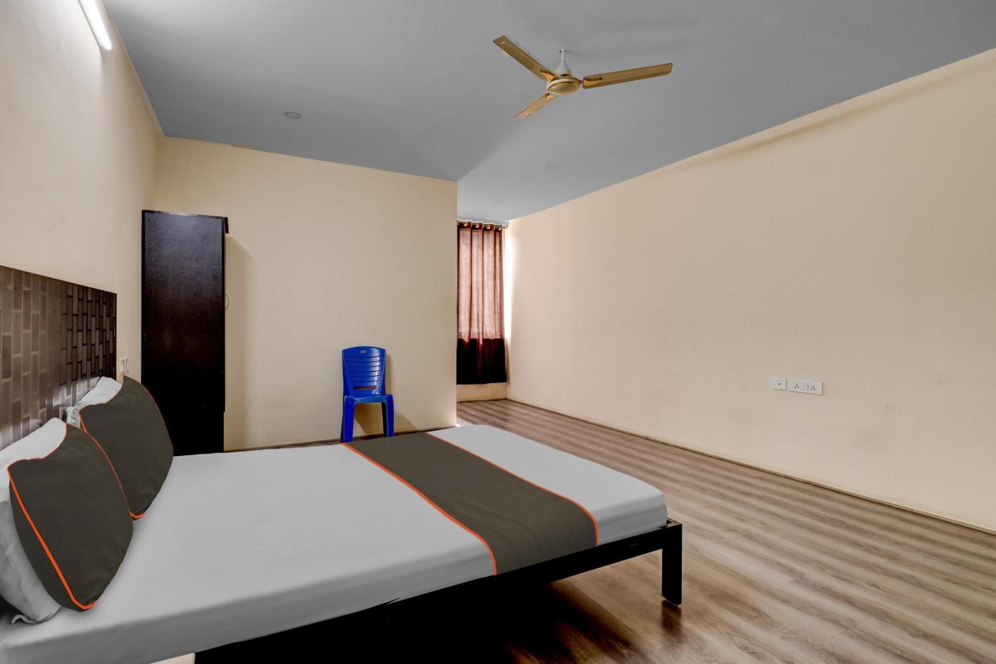 Hotel O Crescent Shine Bangalore Exterior foto